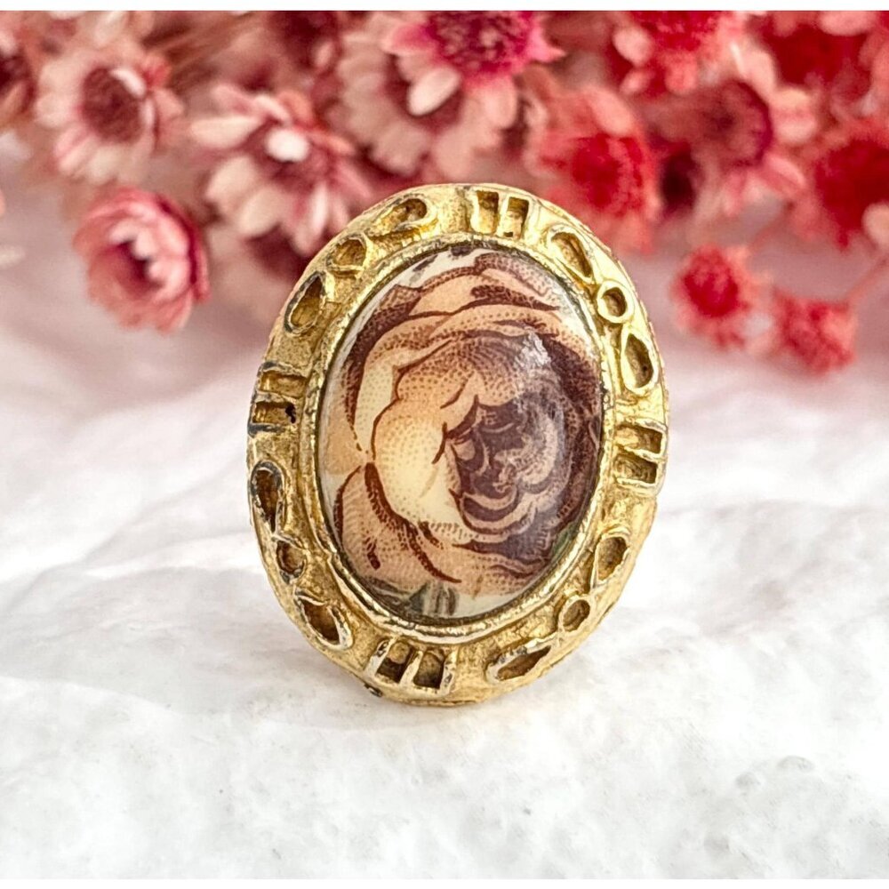 Floral Adjustable Shank Gold Toned Costume Jewelry Vintage Ring - sz 6.25